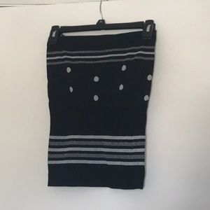 Black and white tube top